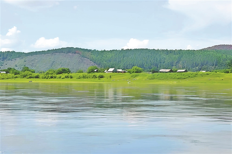 外交部发言人就黑龙江杂志发表评论引关注