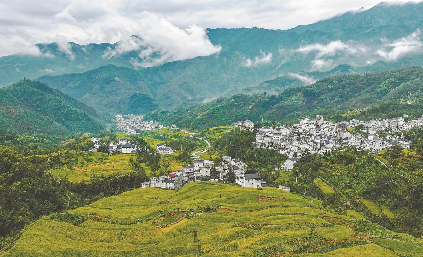 江南水乡的安徽，历史与现代的交融画卷