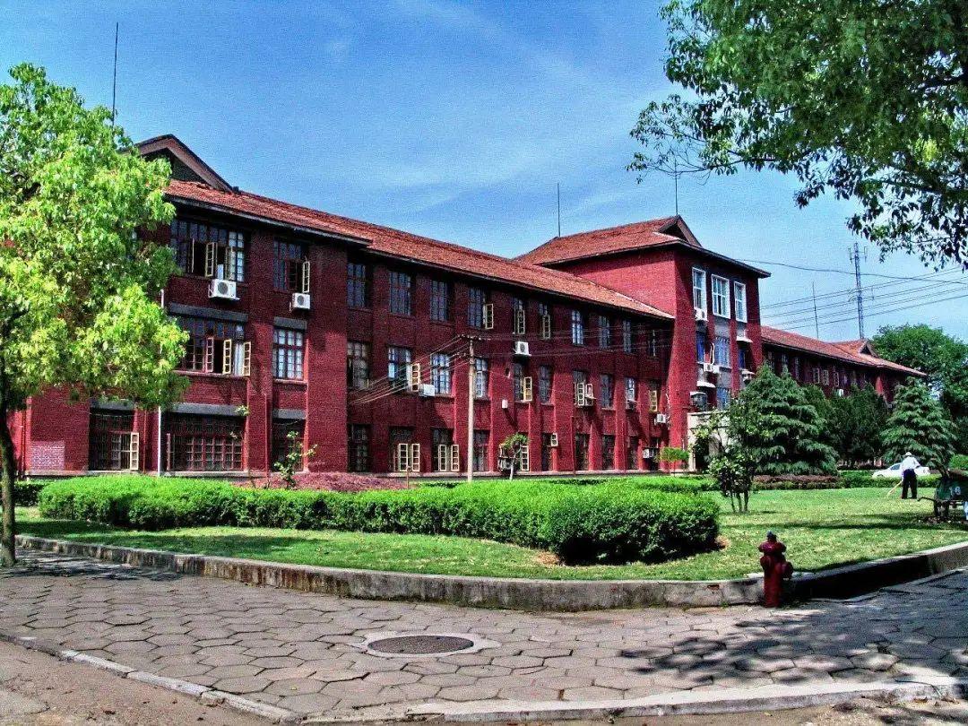 湘楚风华，古韵词人赋咏湖湘之美